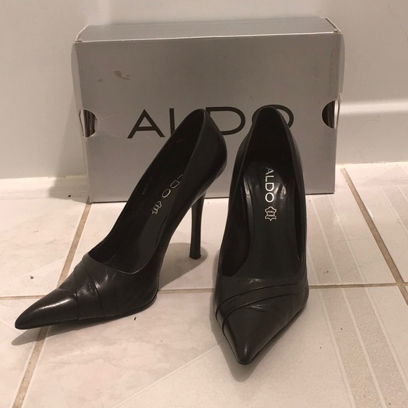aldo black pumps